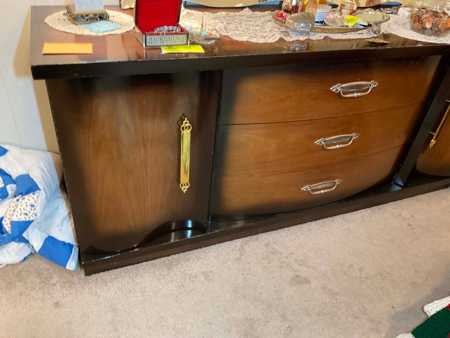 Image for Complete contents of a home in Erwin selling in an online absolute auction!