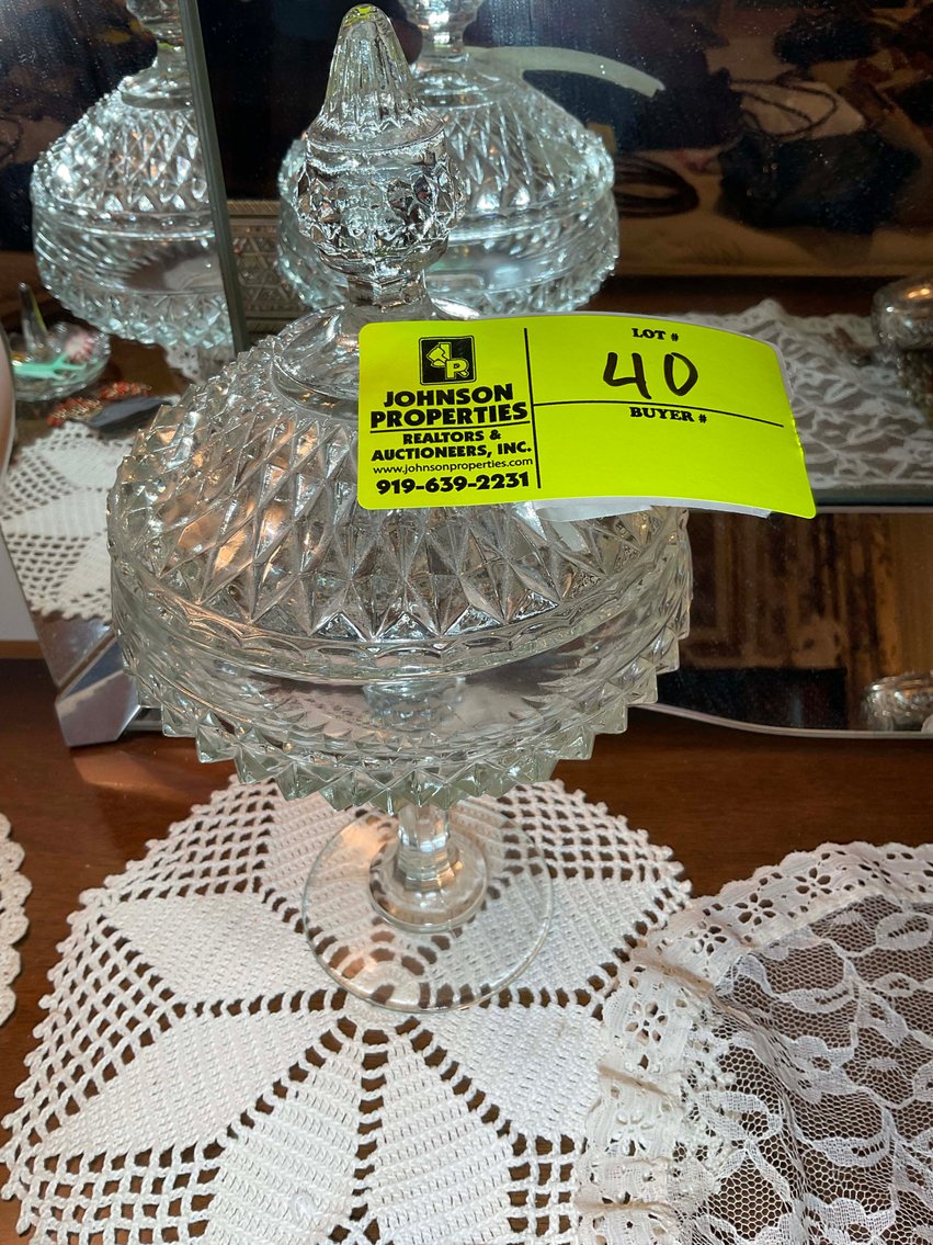 Image for Complete contents of a home in Erwin selling in an online absolute auction!