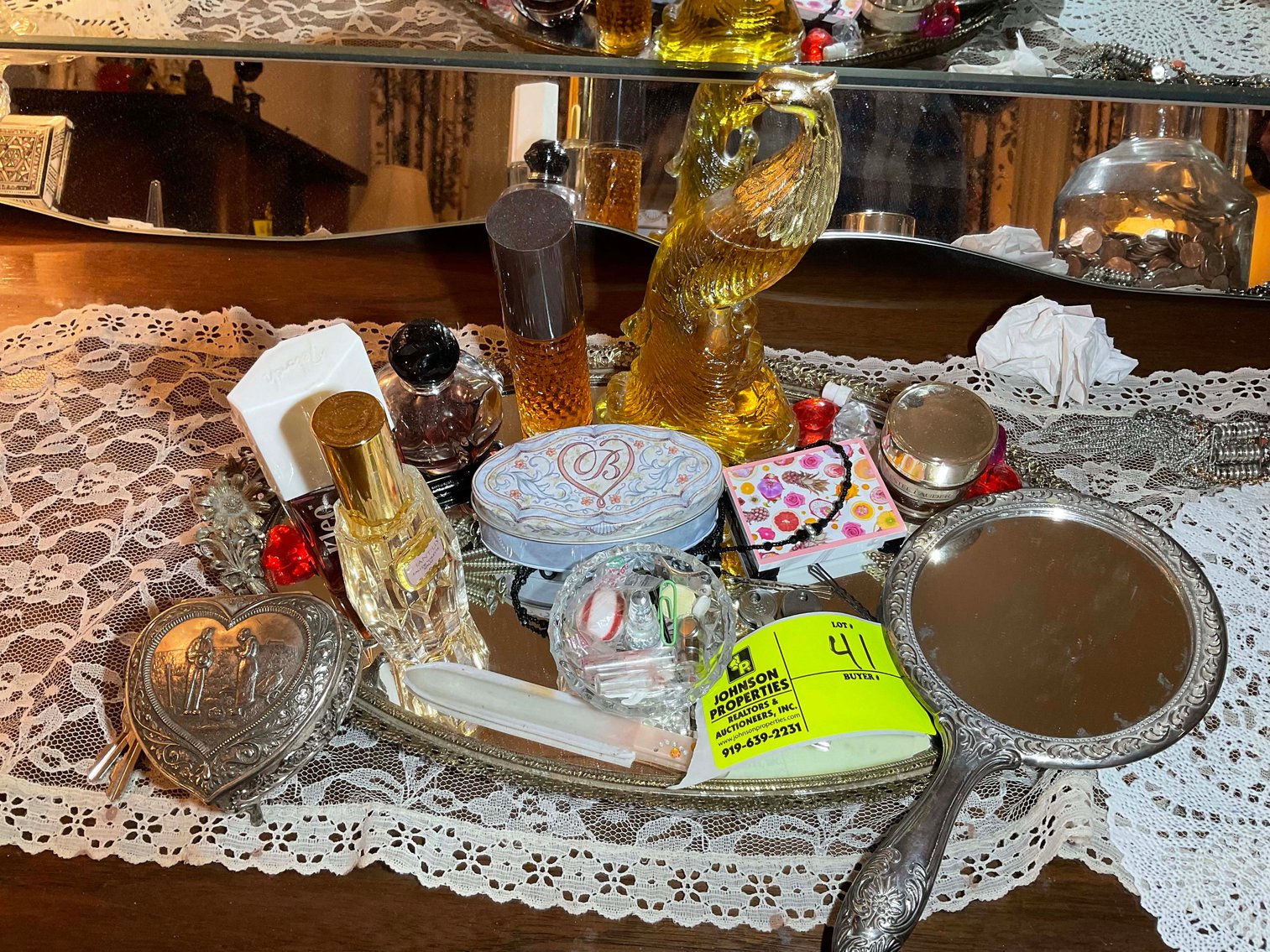 Image for Complete contents of a home in Erwin selling in an online absolute auction!