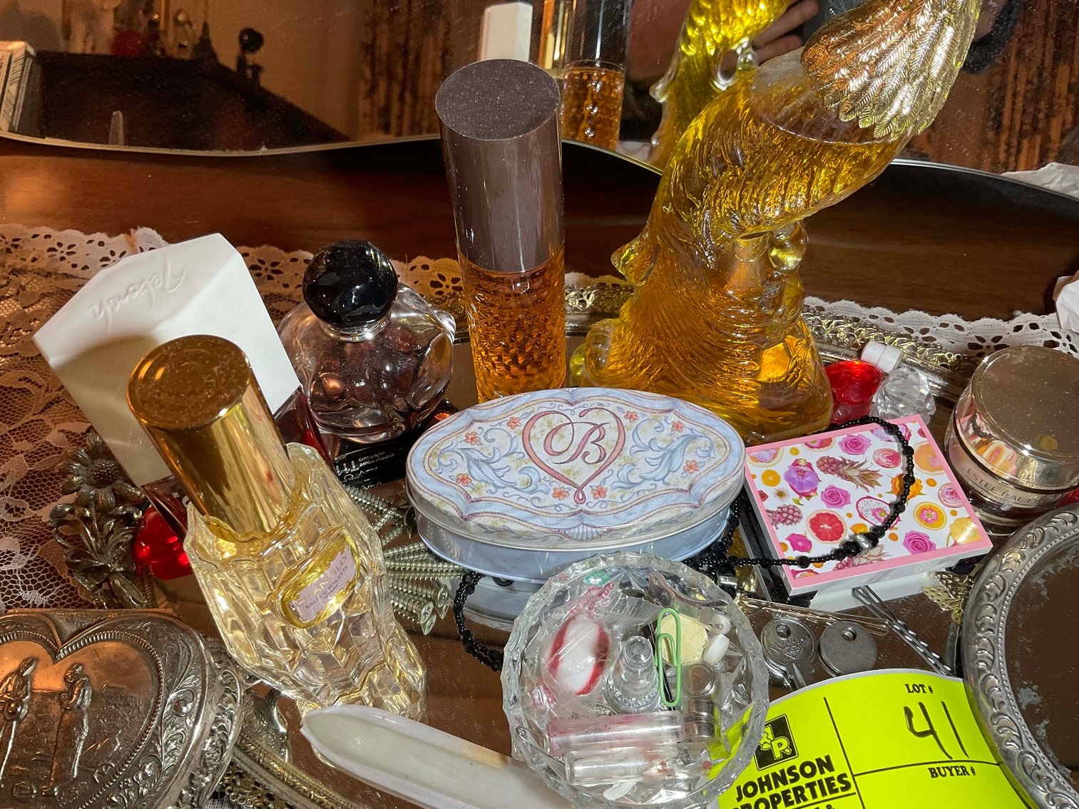 Image for Complete contents of a home in Erwin selling in an online absolute auction!