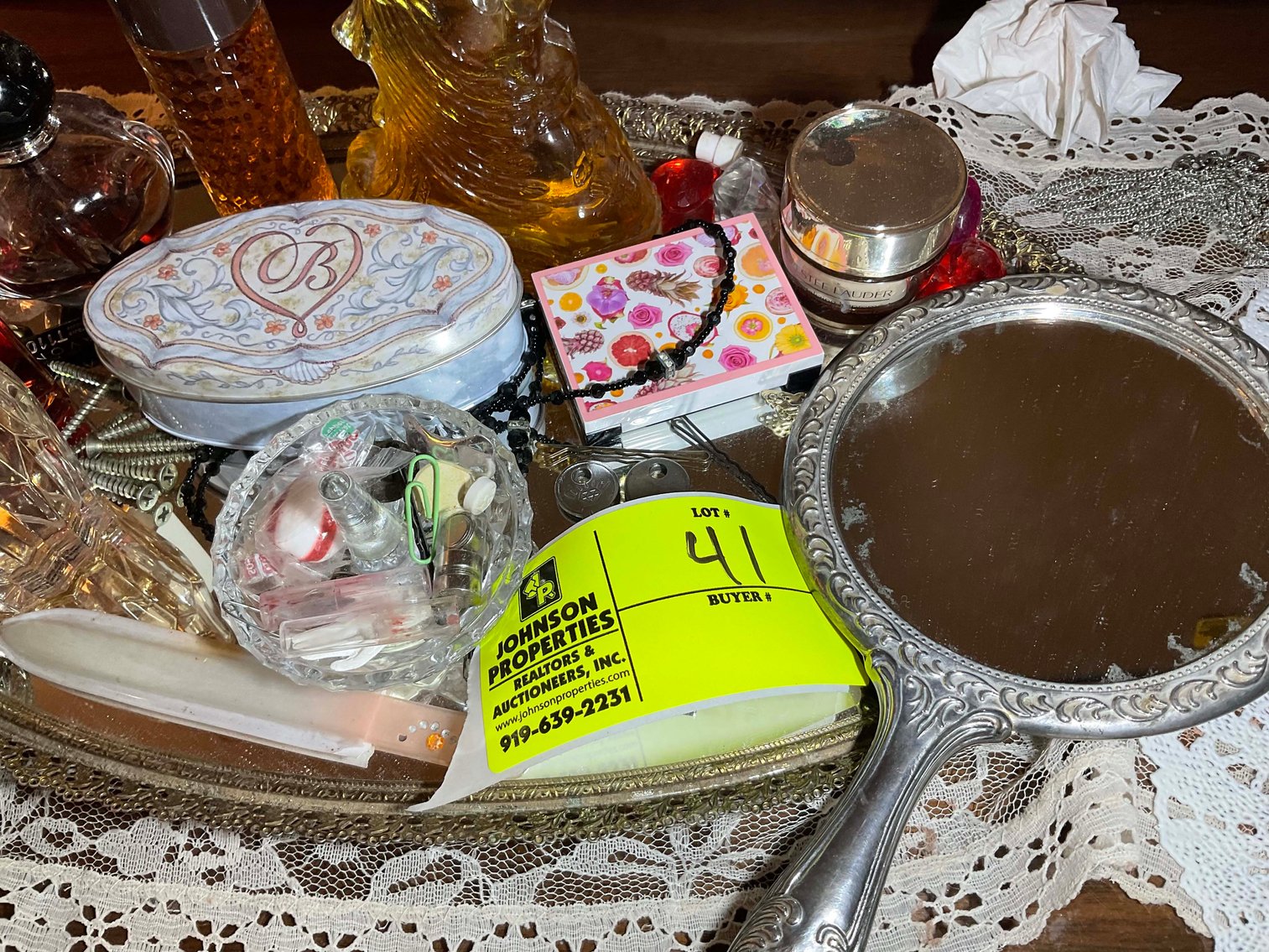 Image for Complete contents of a home in Erwin selling in an online absolute auction!