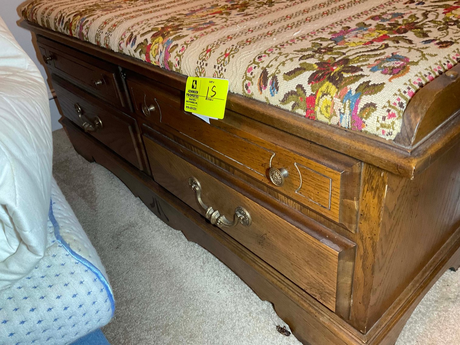 Image for Complete contents of a home in Erwin selling in an online absolute auction!