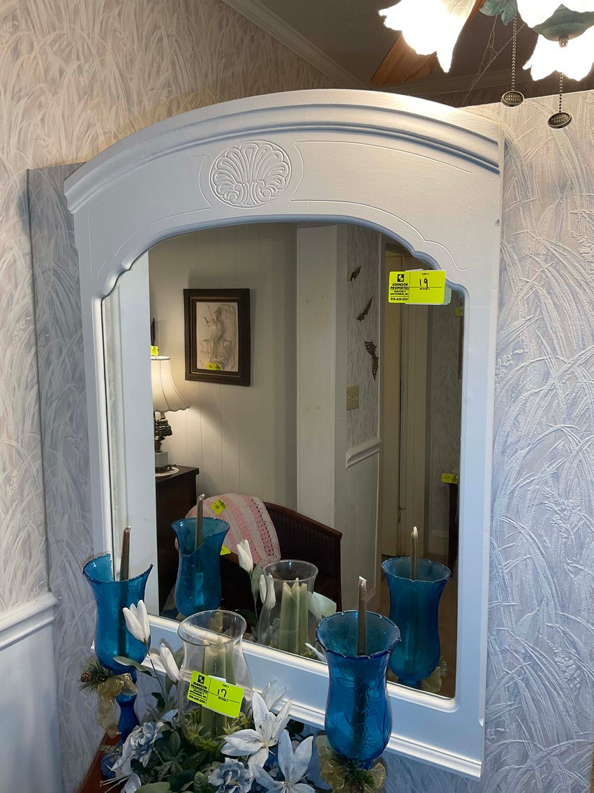 Image for Complete contents of a home in Erwin selling in an online absolute auction!