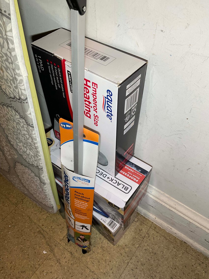 Image for Complete contents of a home in Erwin selling in an online absolute auction!