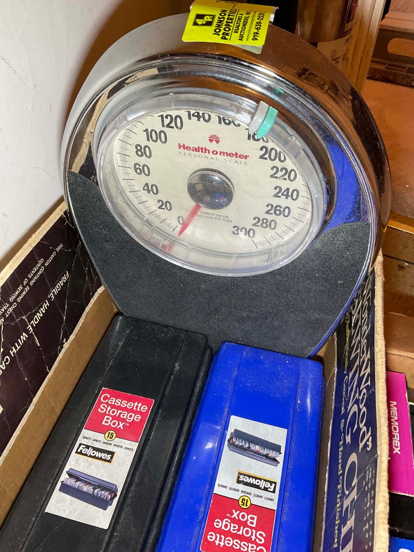 Image for Complete contents of a home in Erwin selling in an online absolute auction!