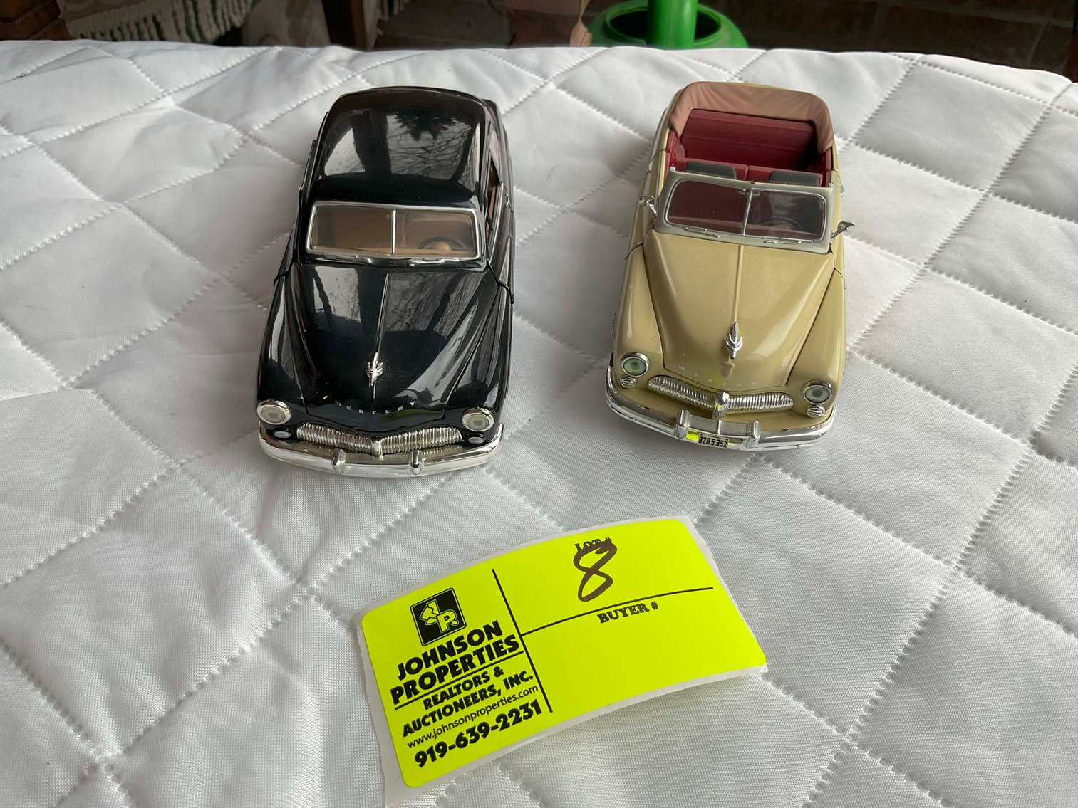 Image for Madura Estate (deceased) Collectible Die Cast Car Auction
