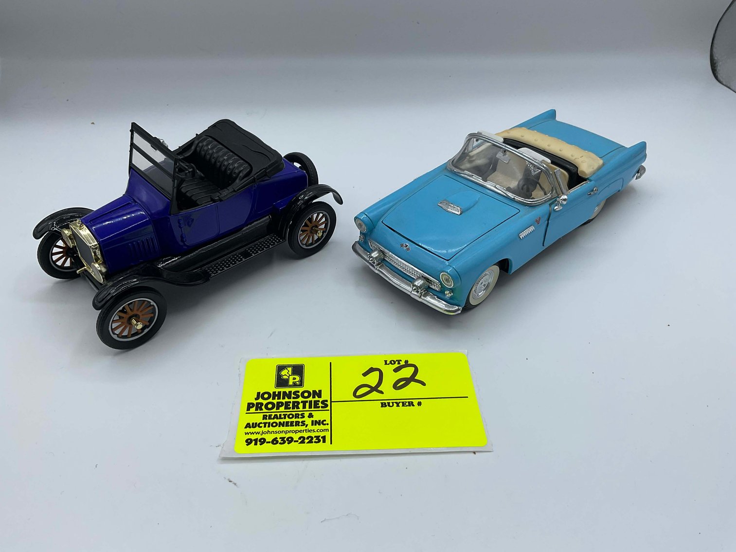 Image for Madura Estate (deceased) Collectible Die Cast Car Auction