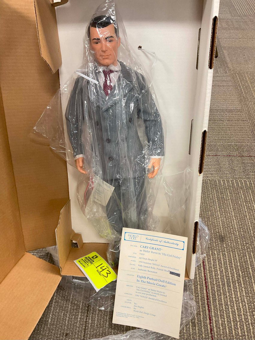 Image for Online only Living Estate Auction with Antiques, Vintage Toys and more!