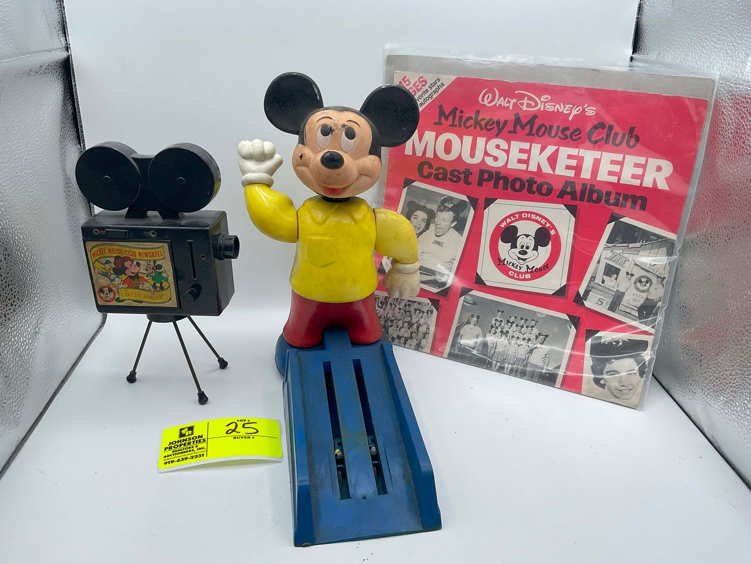 Image for Online only Living Estate Auction with Antiques, Vintage Toys and more!
