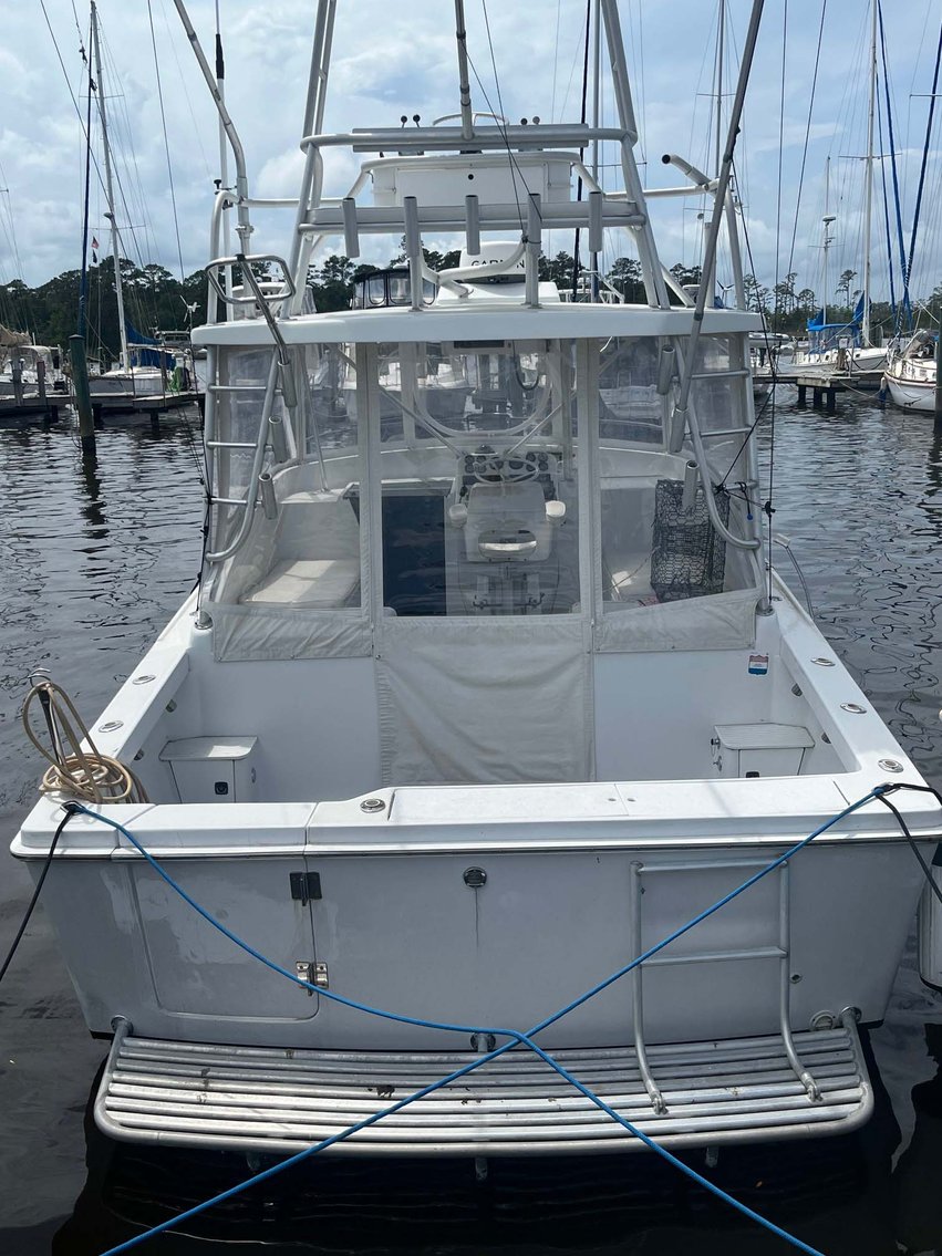 Image for Mid 90s Luhrs 29 Open Sportfisher