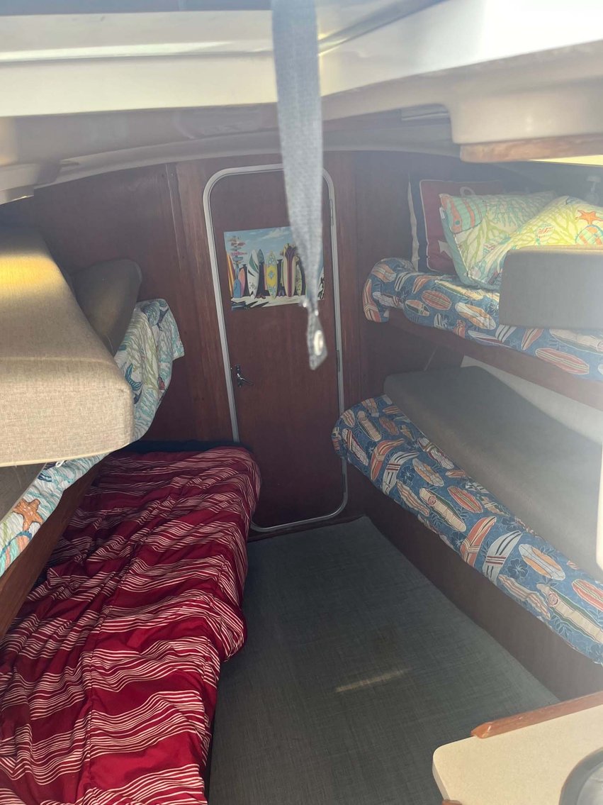 Image for Mid 90s Luhrs 29 Open Sportfisher