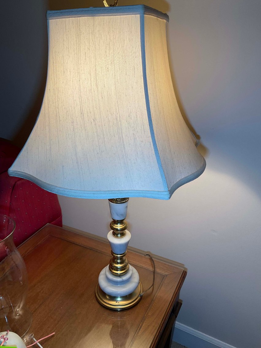 Image for Living Estate Auction for all contents of a Brick Ranch Home! (Name withheld at owners request)