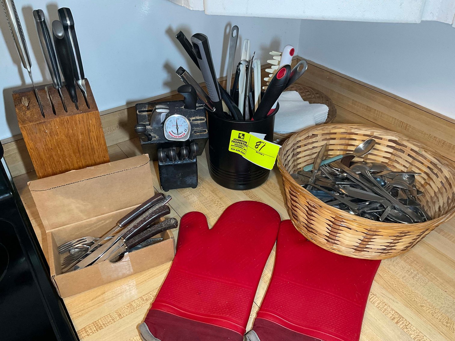 Image for Offering all of the Contents from a Local Group Home in this Absolute Online Auction!