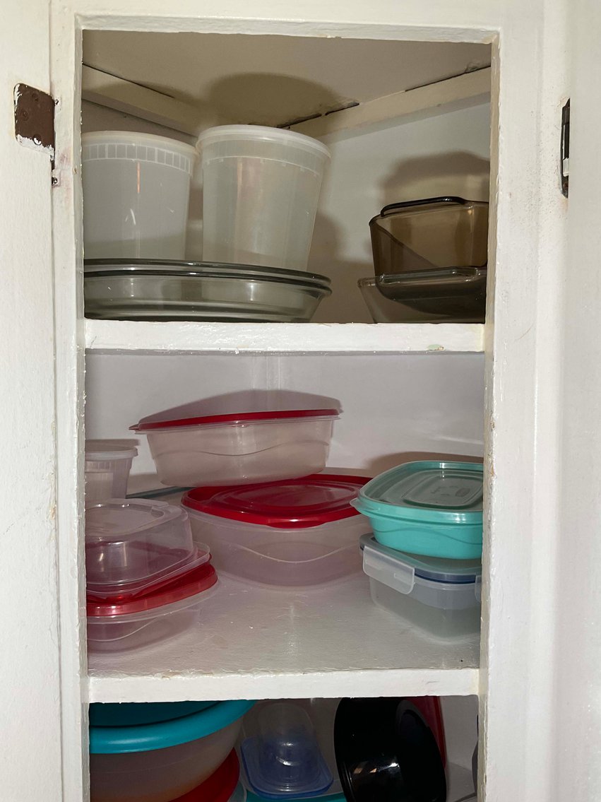 Image for Offering all of the Contents from a Local Group Home in this Absolute Online Auction!