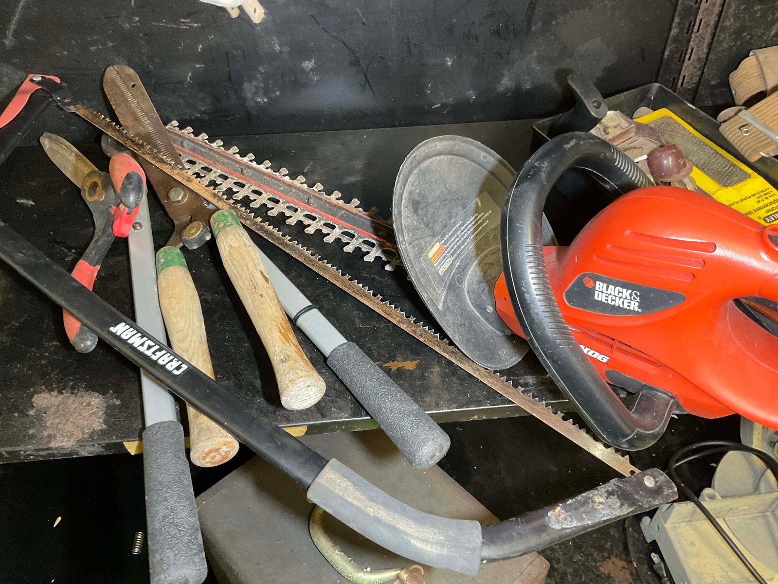 Image for Living Estate Auction for all contents of a Brick Ranch Home! (Name withheld at owners request)