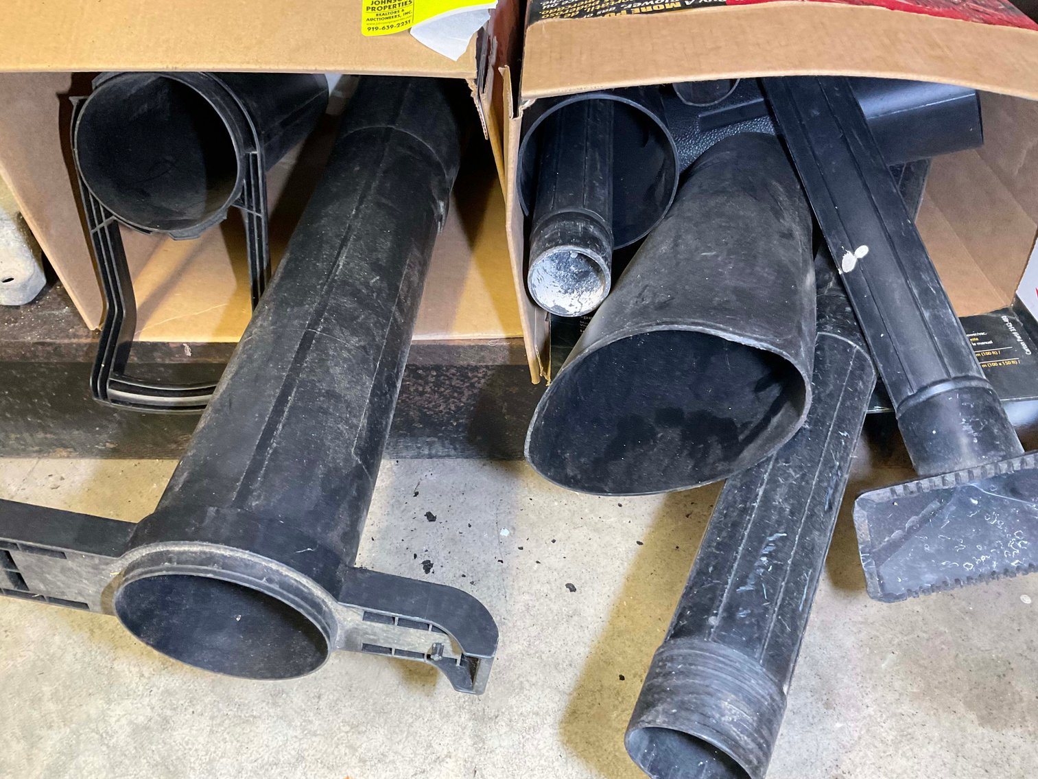 Image for Living Estate Auction for all contents of a Brick Ranch Home! (Name withheld at owners request)