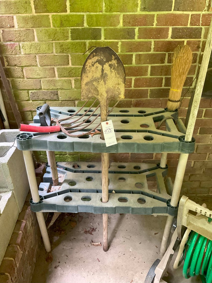 Image for Living Estate Auction for all contents of a Brick Ranch Home! (Name withheld at owners request)