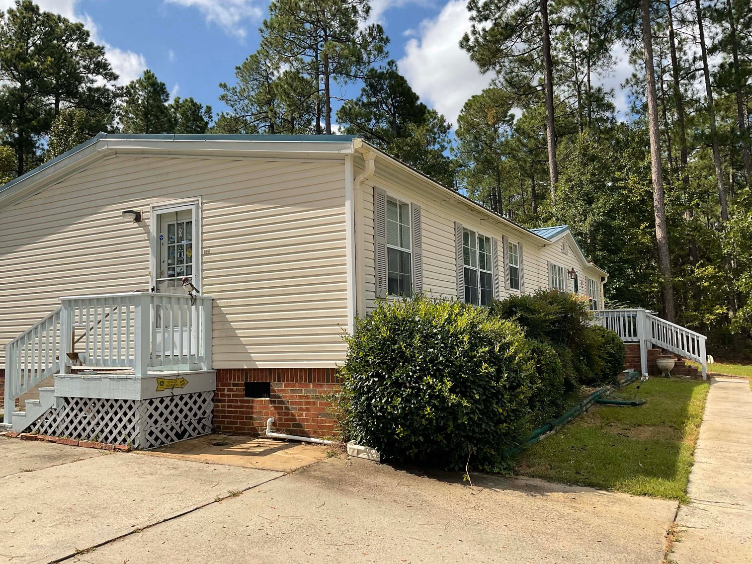 Image for The Betty Schafer Estate (deceased) Sanford Manufactured Home Auction!