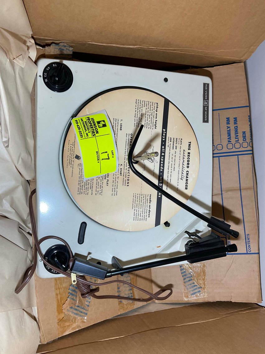 Image for Online Only Personal Property Auction out of Fuquay! Pick up 9am to 11:30 today! Tues / Oct. 15th!