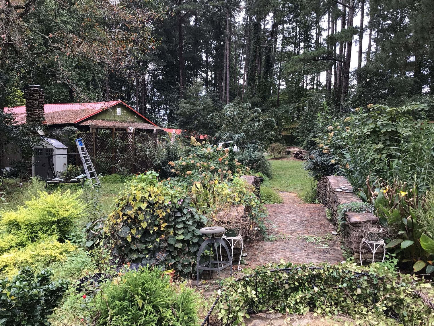 Image for 2.5+ acres and a Gorgeous Venue with Tons of Potential!