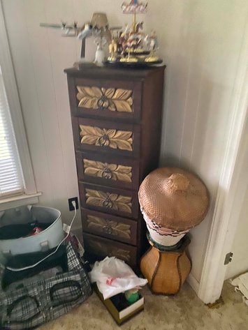 Image for Huge Collection of Furniture, Glassware and lots more Selling Absolute in this Online Only Auction Event!