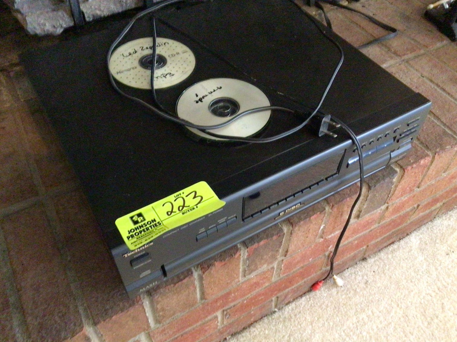 Image for Large Personal Property Auction with Furnishings, Musical Instruments and Lots More!