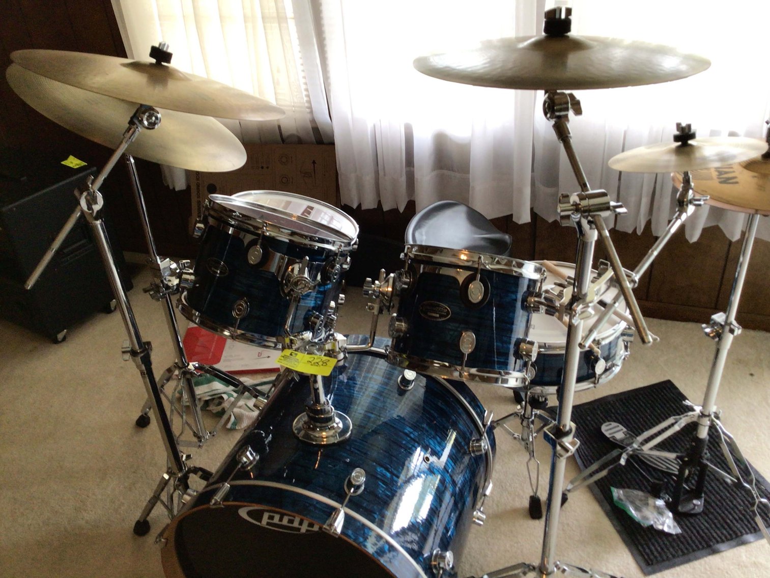 Image for Large Personal Property Auction with Furnishings, Musical Instruments and Lots More!