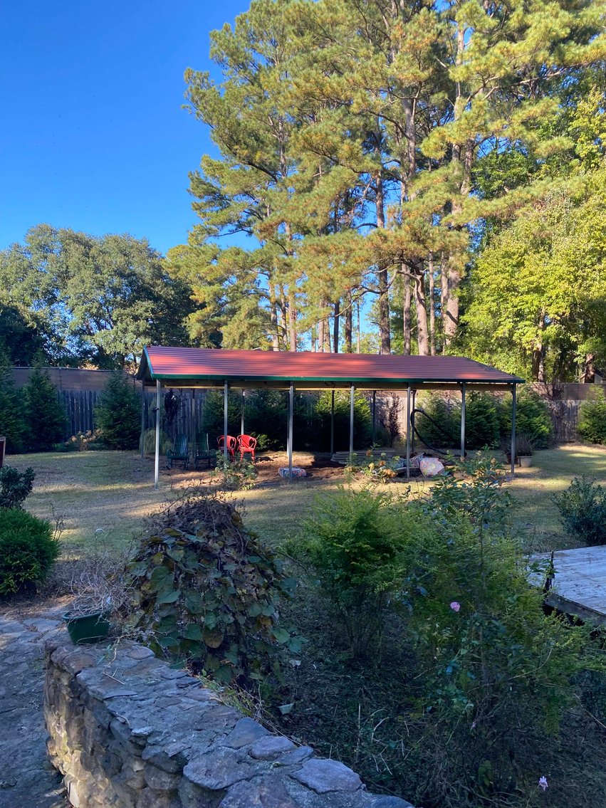 Image for 2.5+ acres and a Gorgeous Venue with Tons of Potential!