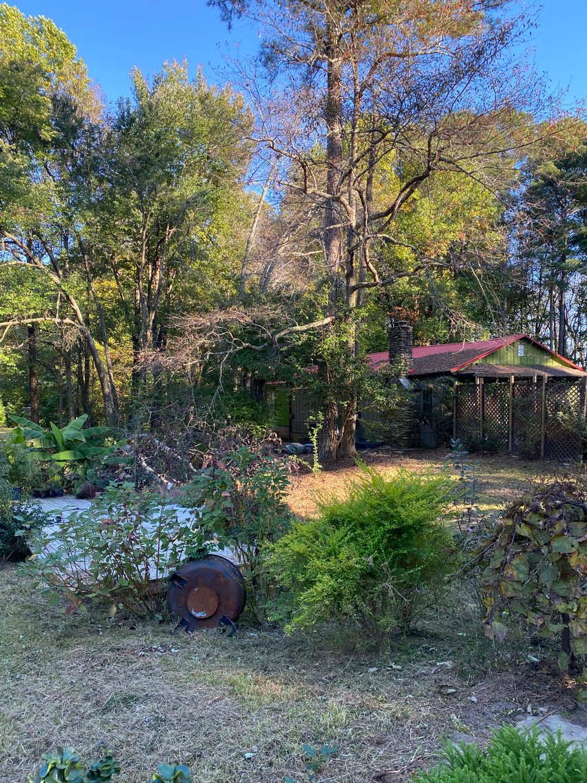 Image for 2.5+ acres and a Gorgeous Venue with Tons of Potential!