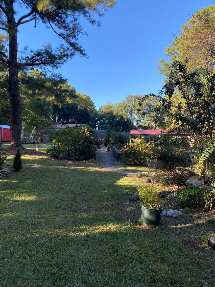 Image for 2.5+ acres and a Gorgeous Venue with Tons of Potential!