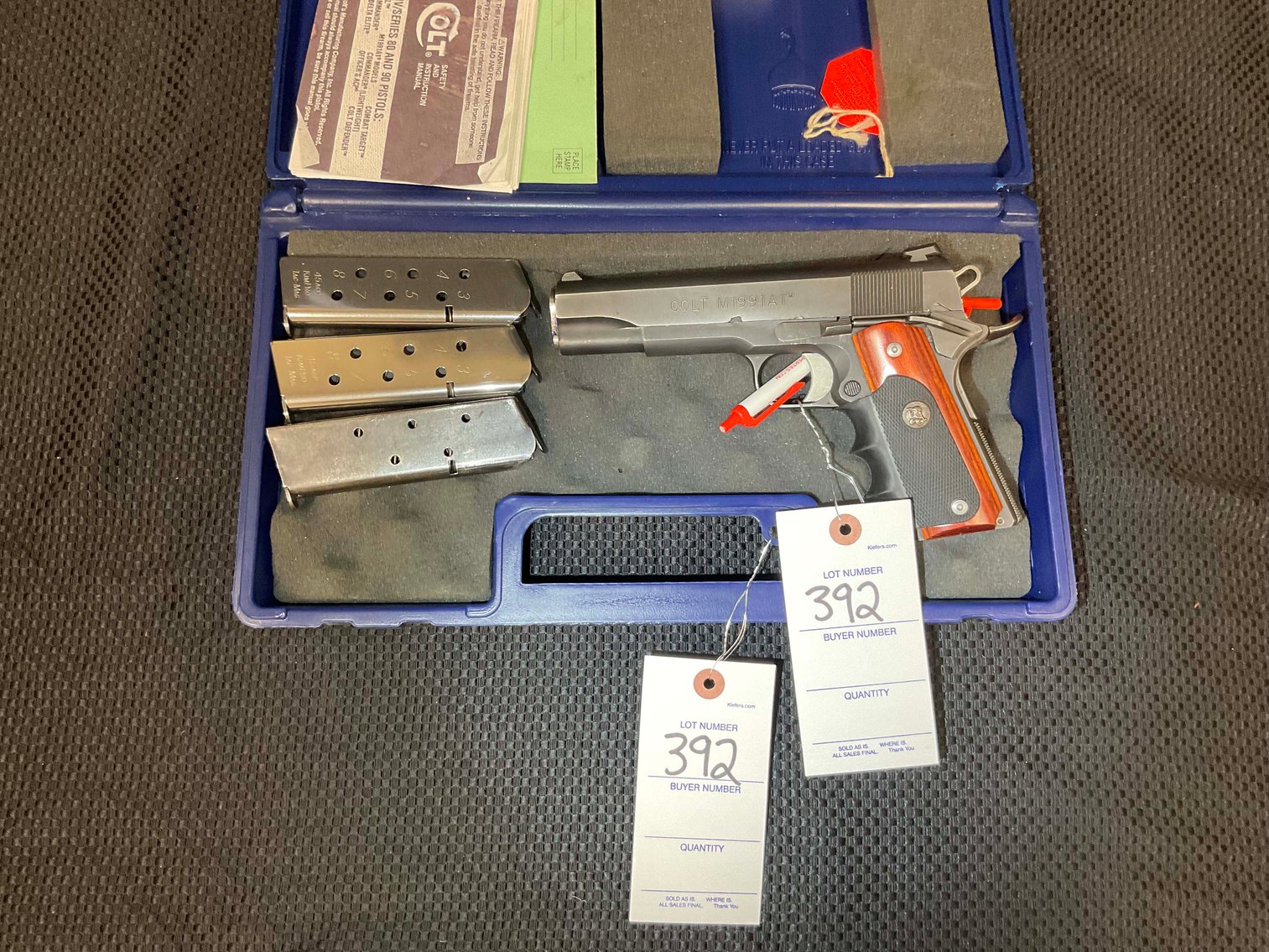 Image for Handmade Damascus Steel Knives and Online Firearms Auction  just in time for Christmas!