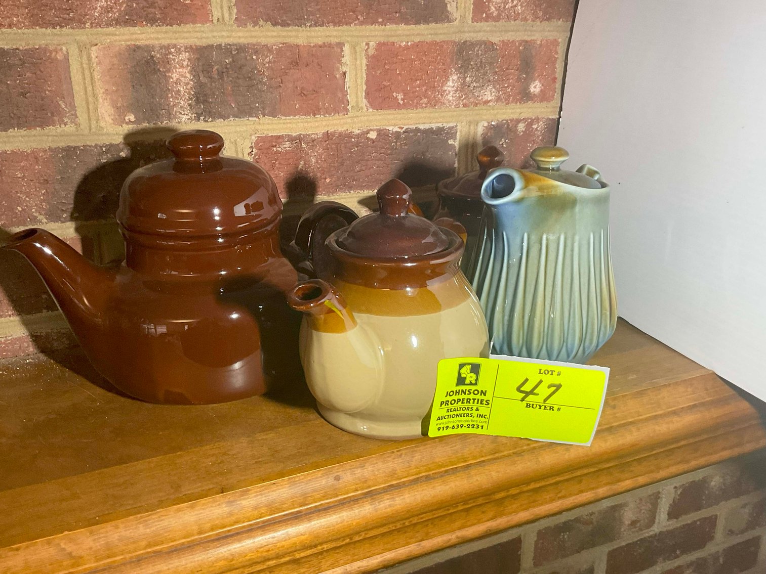 Image for Huge Collection of Furniture, Glassware and lots more Selling Absolute in this Online Only Auction Event!