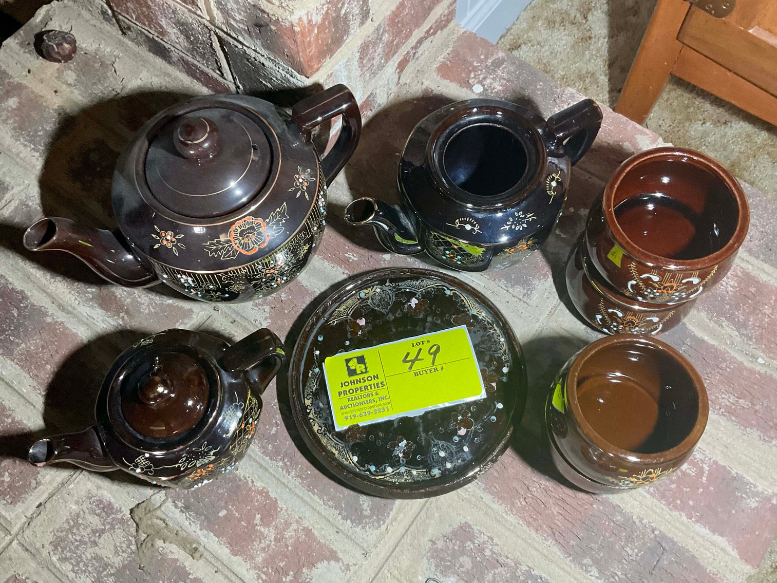 Image for Huge Collection of Furniture, Glassware and lots more Selling Absolute in this Online Only Auction Event!