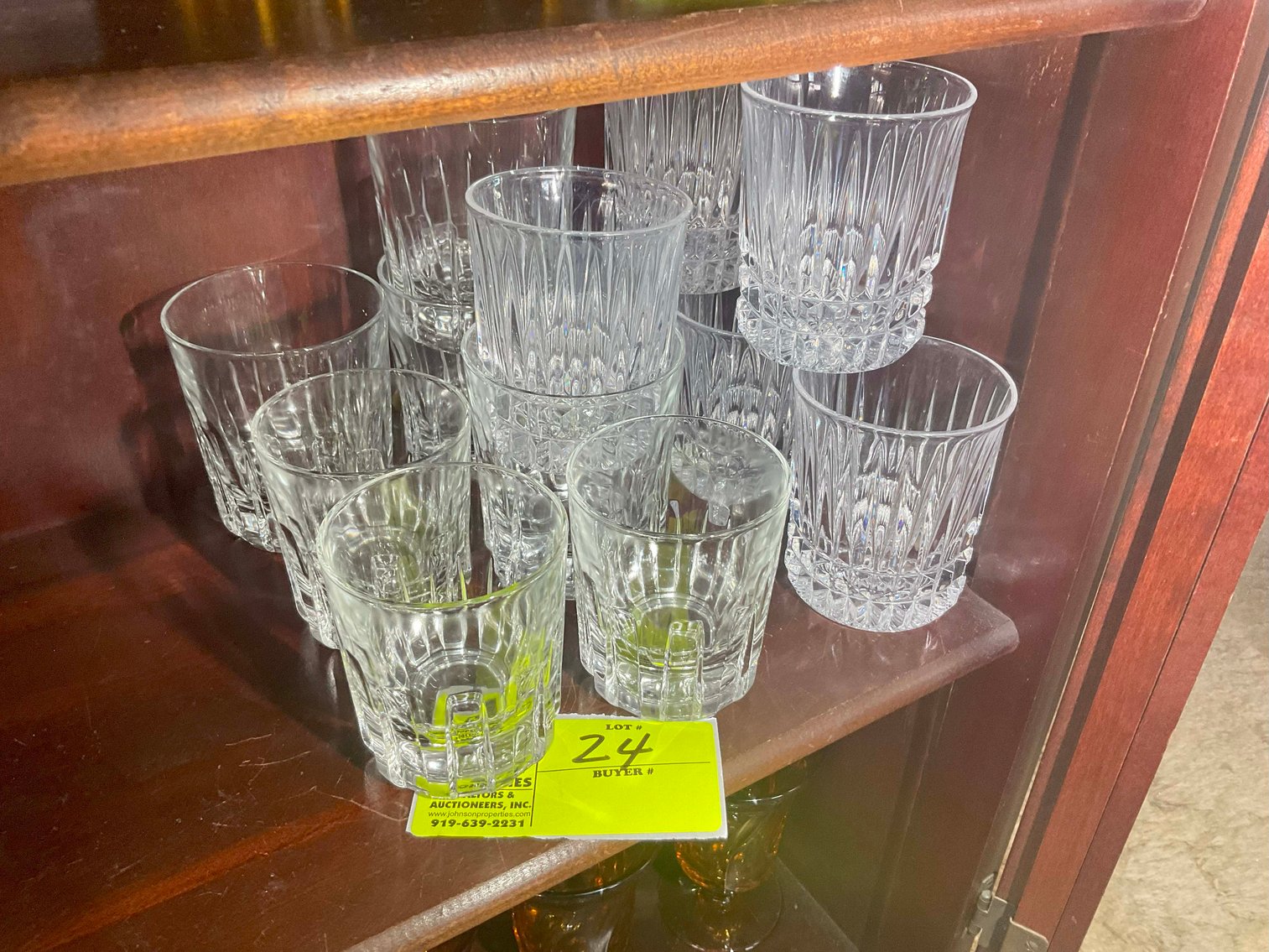 Image for Huge Collection of Furniture, Glassware and lots more Selling Absolute in this Online Only Auction Event!