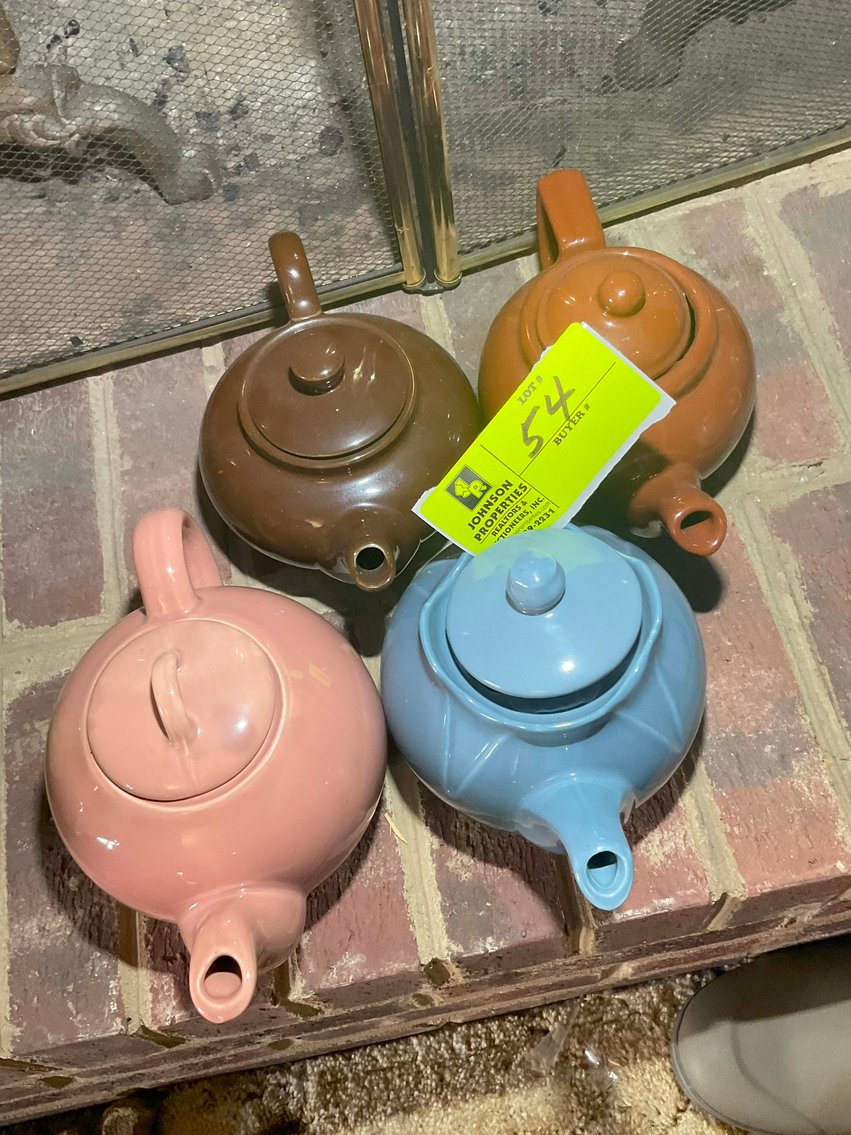 Image for Huge Collection of Furniture, Glassware and lots more Selling Absolute in this Online Only Auction Event!