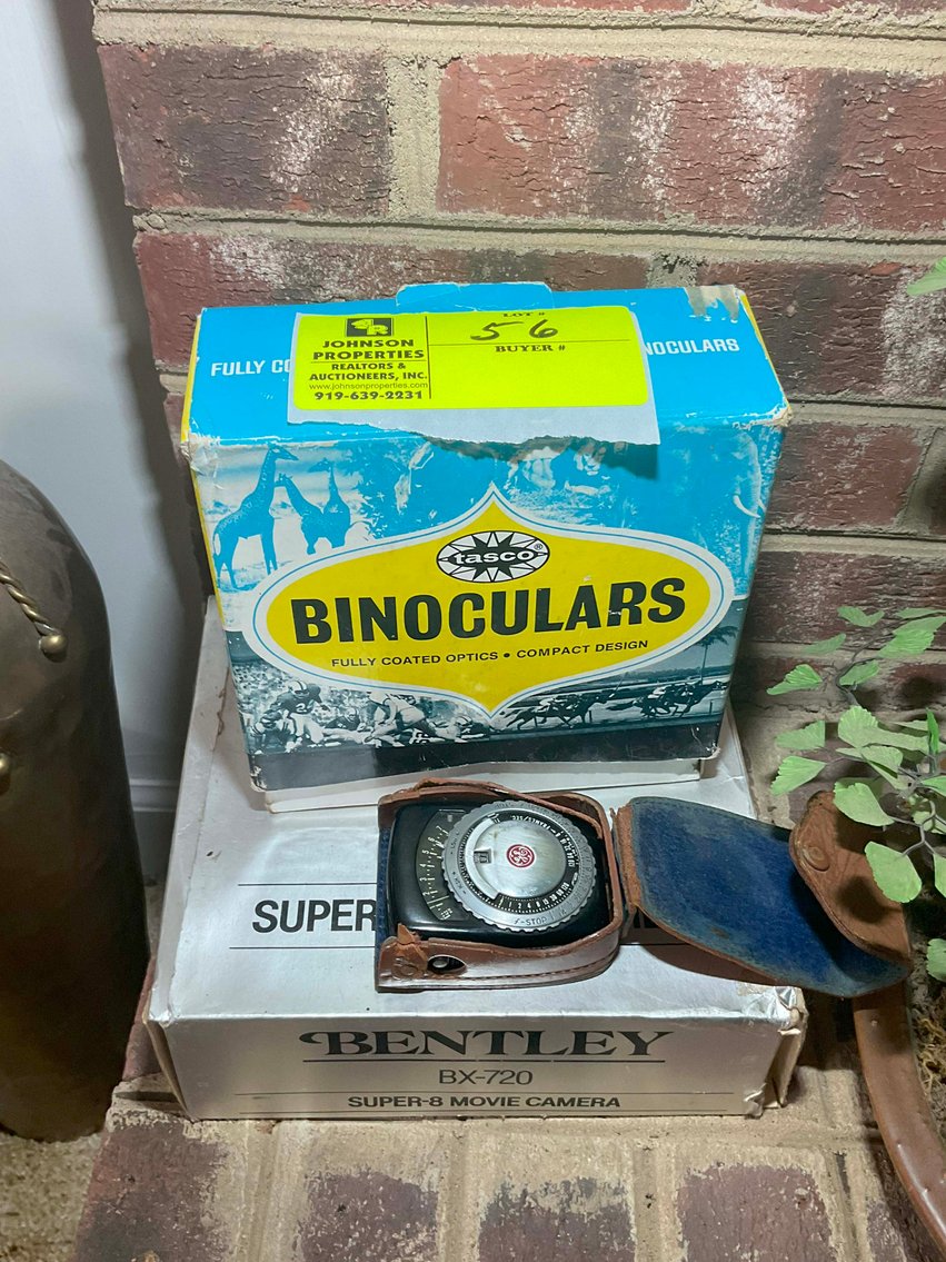 Image for Huge Collection of Furniture, Glassware and lots more Selling Absolute in this Online Only Auction Event!