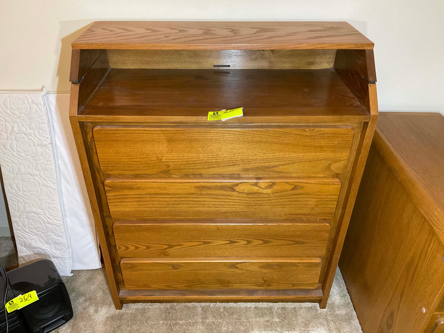 Image for Online Only Personal Property Auction in Clinton!