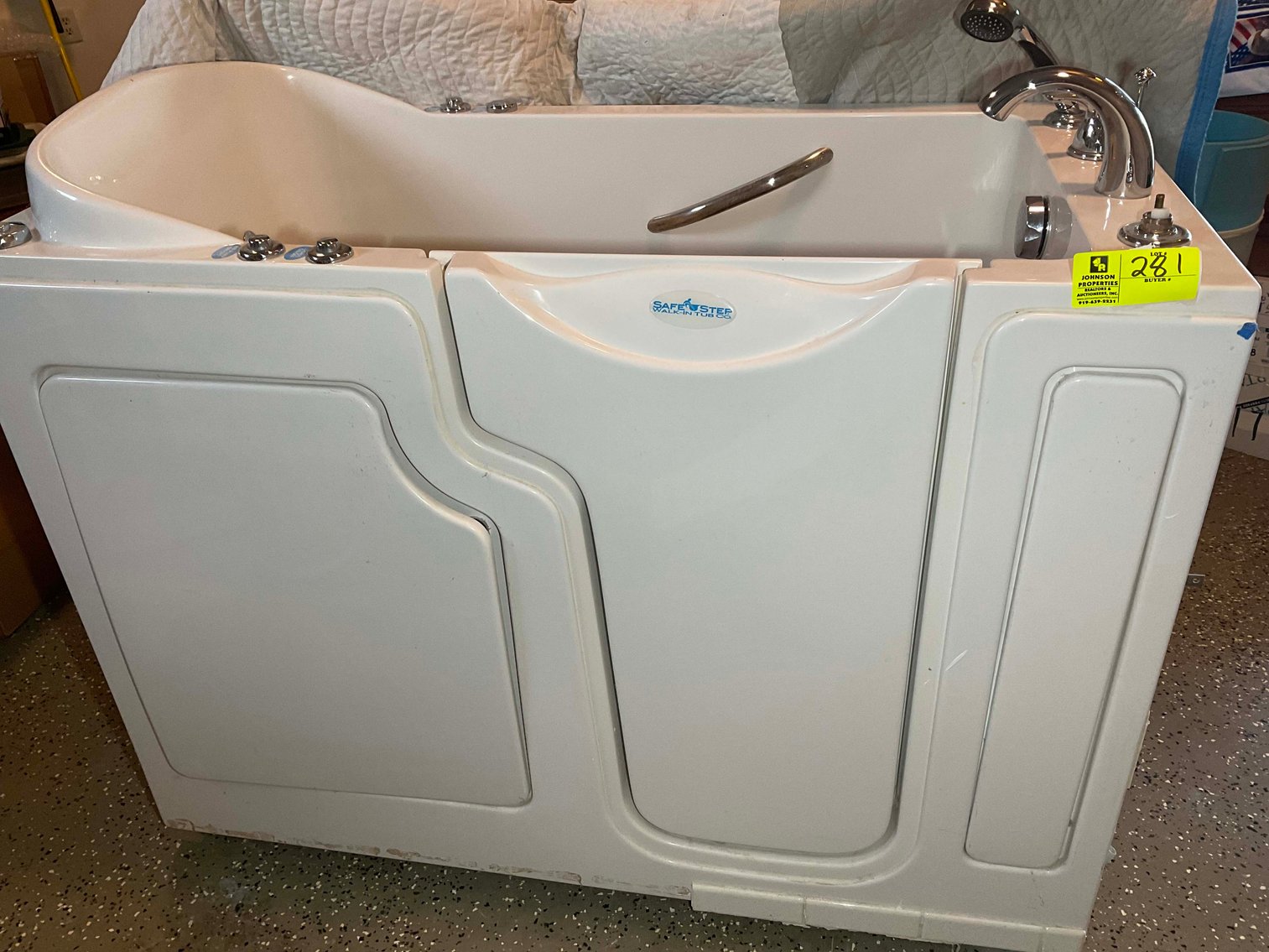 Image for Online Only Personal Property Auction in Clinton!