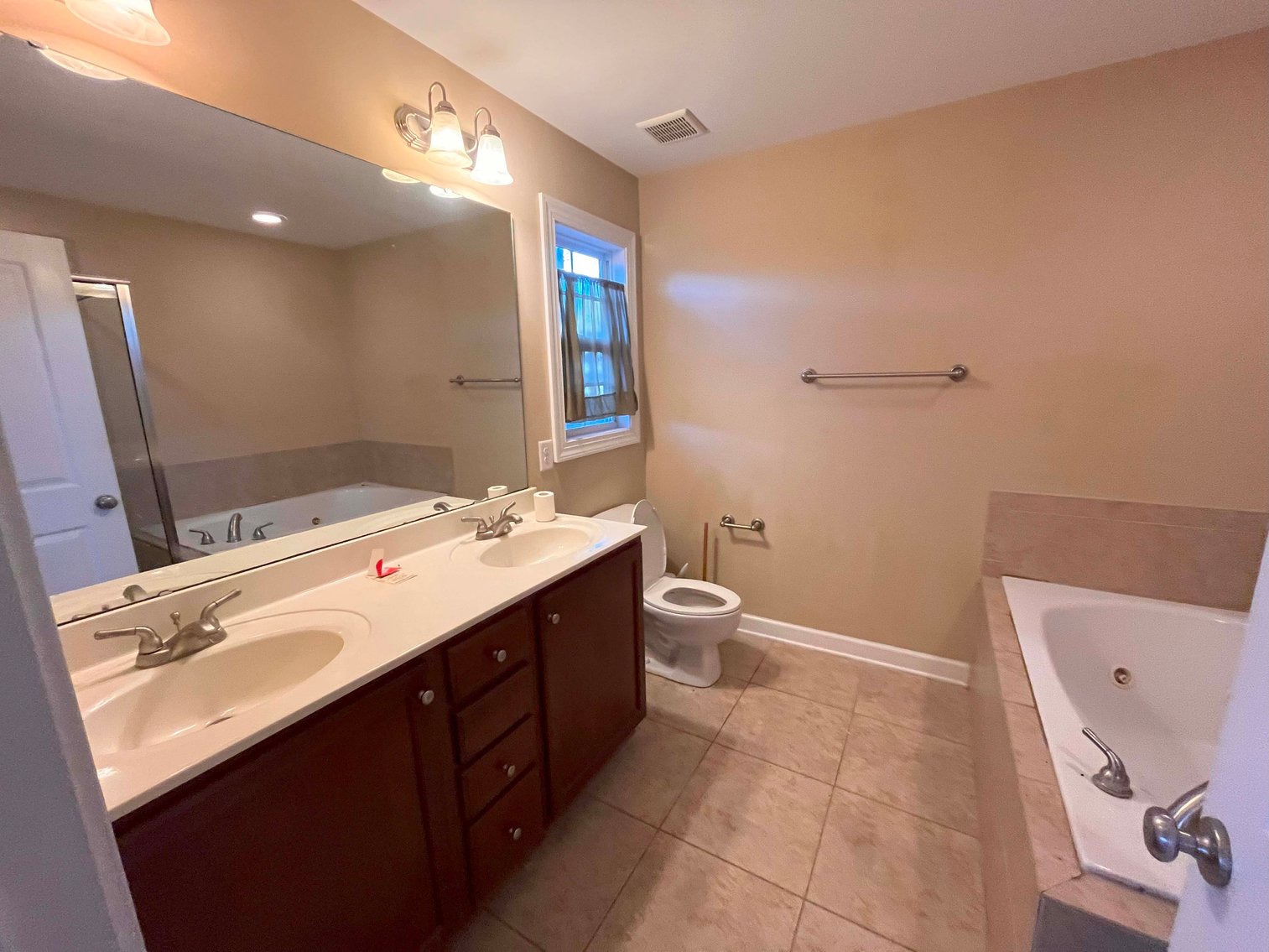 Image for The home of the Ricky Clevenger Estate! (deceased). Online / Live Simulcast held at the home!