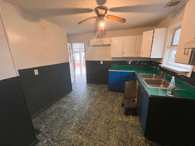 Image for 1940's Bungalow in Lillington, NC!