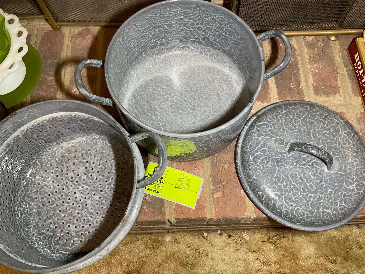 Image for Round 3 of the Huge Collection of Glassware and lots more Selling Absolute in this Online Only Auction Event!
