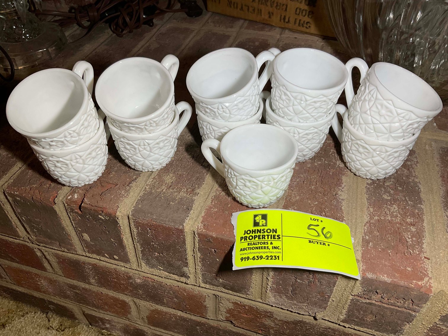 Image for Round 3 of the Huge Collection of Glassware and lots more Selling Absolute in this Online Only Auction Event!