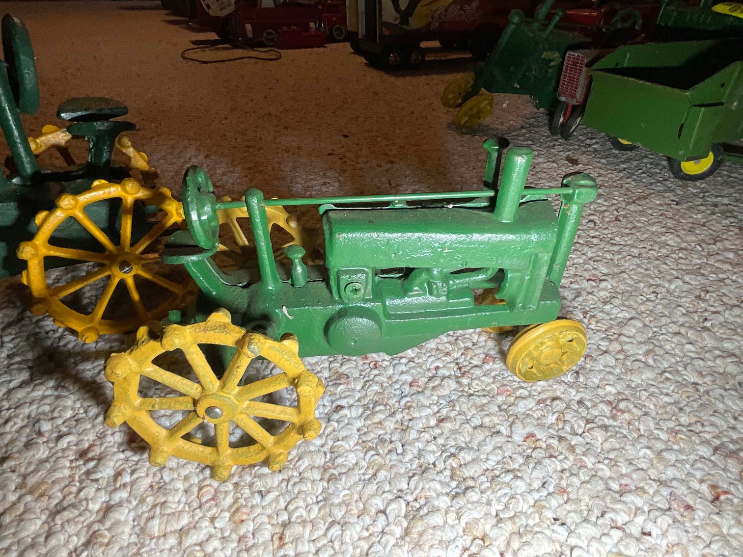 Image for Round 4 of the Huge Collection of Glassware and lots more Selling Absolute in this Online Only Auction Event!