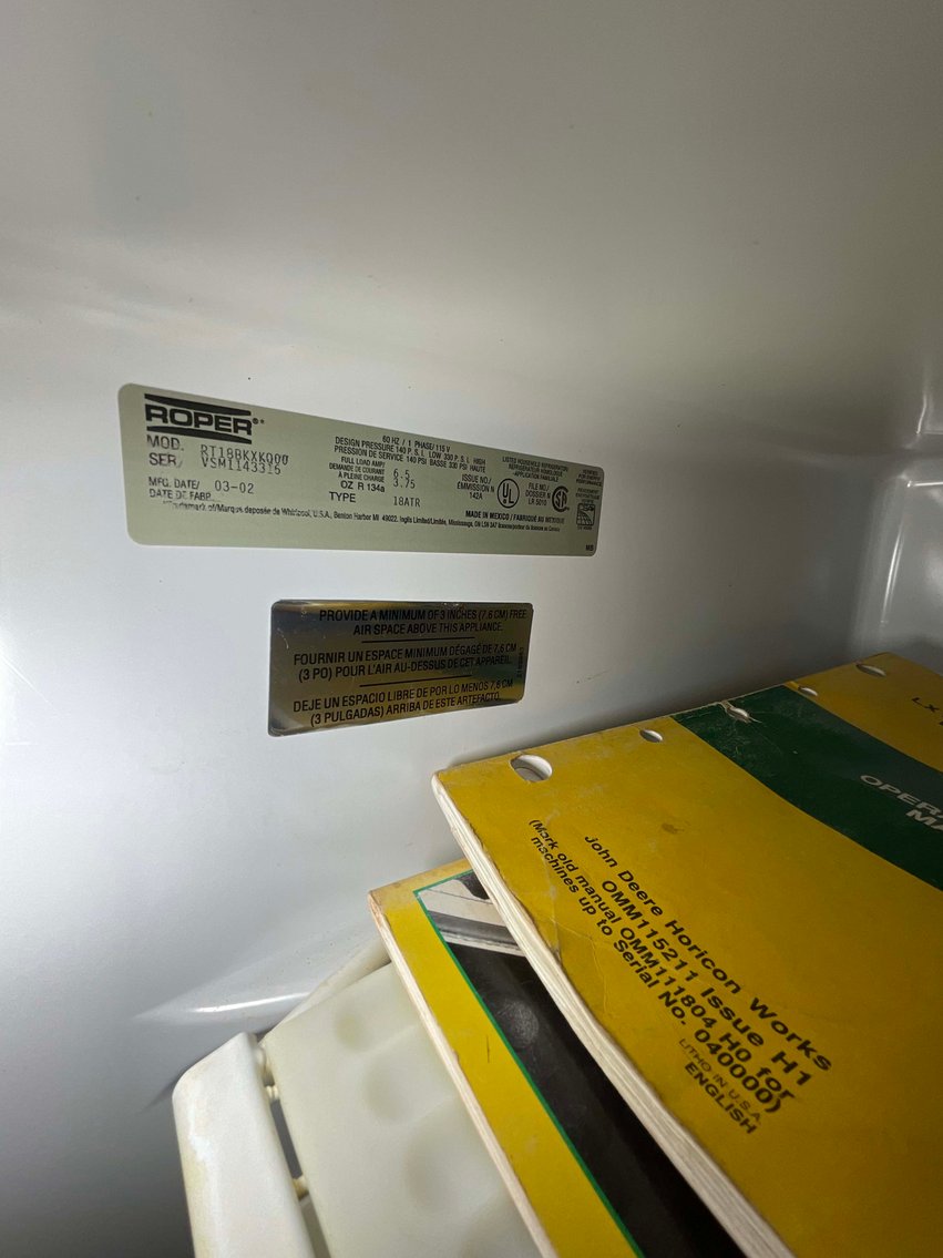 Image for Round 4 of the Huge Collection of Glassware and lots more Selling Absolute in this Online Only Auction Event!