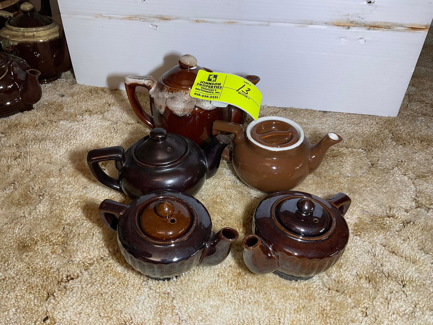 Image for Round 4 of the Huge Collection of Glassware and lots more Selling Absolute in this Online Only Auction Event!