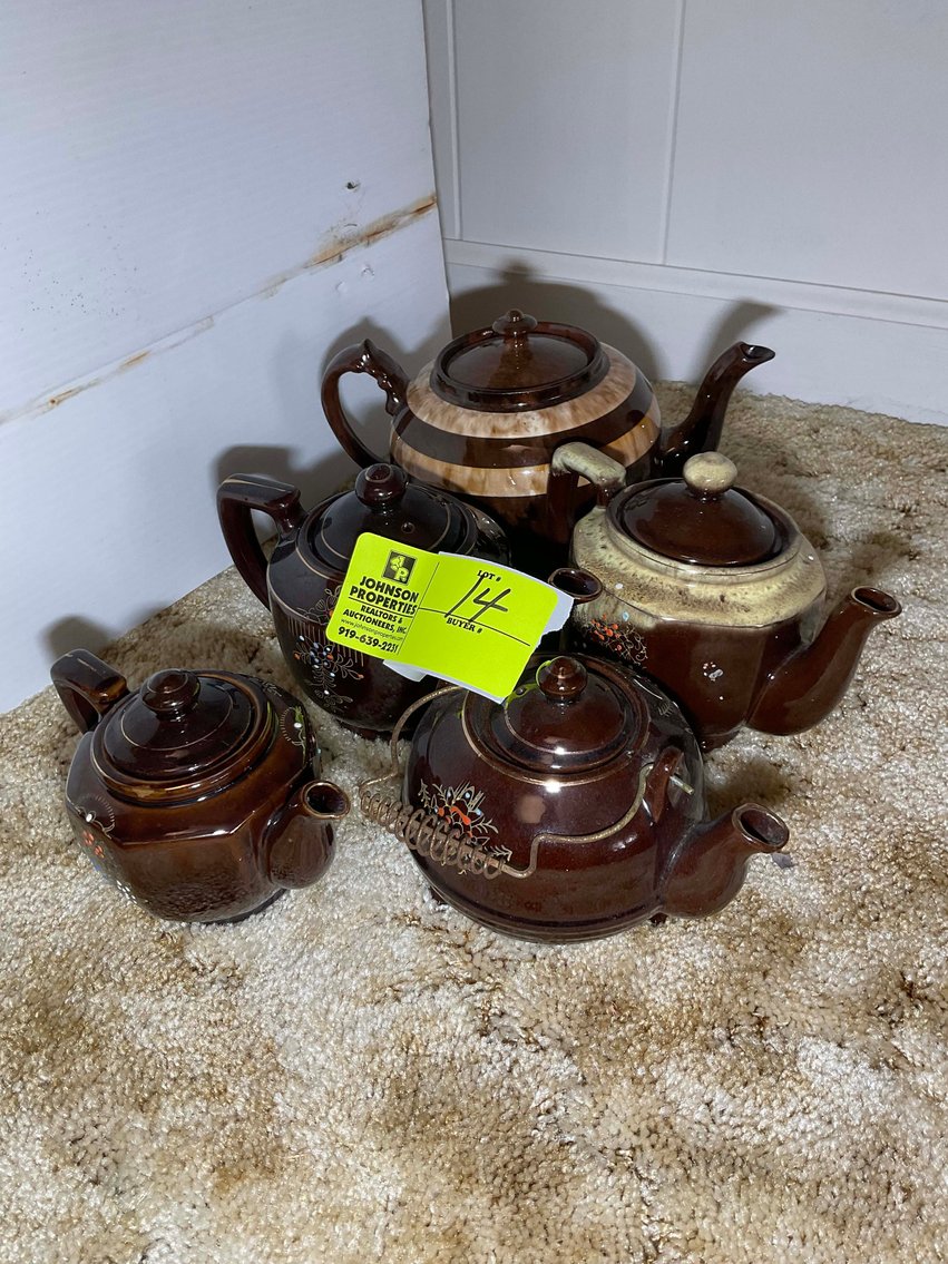 Image for Round 4 of the Huge Collection of Glassware and lots more Selling Absolute in this Online Only Auction Event!