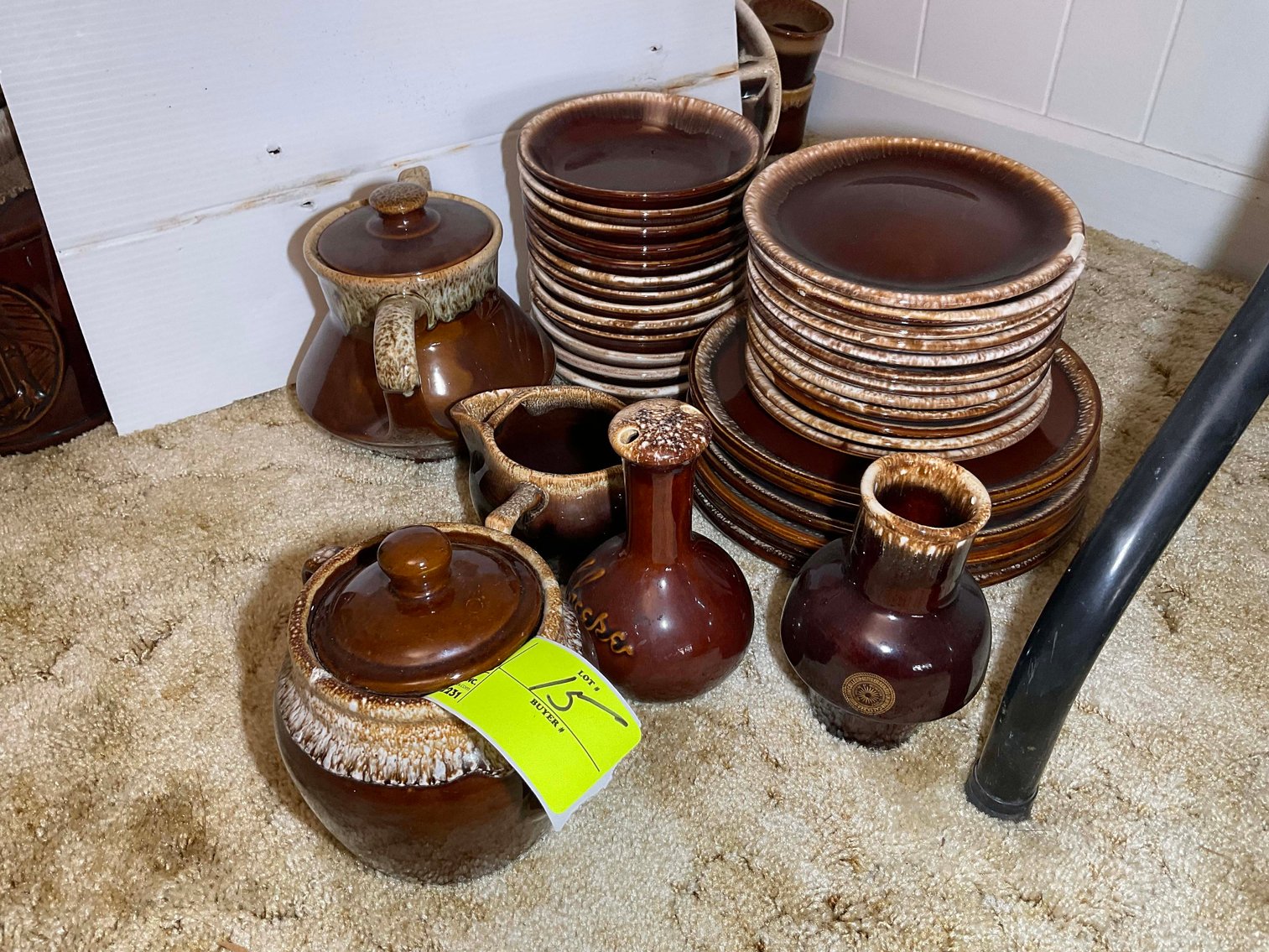 Image for Round 4 of the Huge Collection of Glassware and lots more Selling Absolute in this Online Only Auction Event!