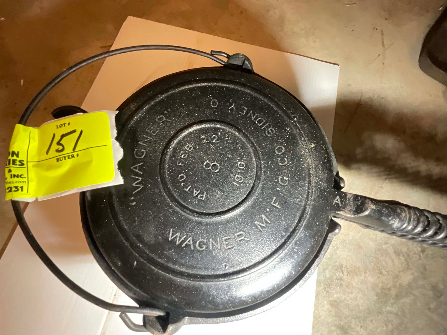 Image for Round 4 of the Huge Collection of Glassware and lots more Selling Absolute in this Online Only Auction Event!