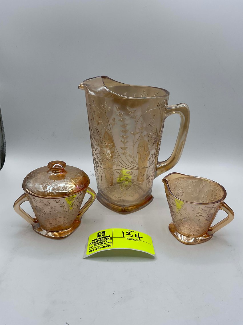 Image for Civil War, Military, and Sports Memorabilia, glassware and other collectibles!