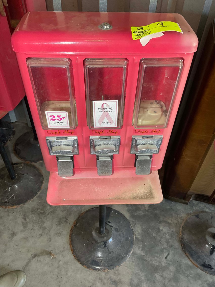 Image for Multi-Consignor Online Only Auction with Duck decoys, Arcade games, Beanie Babies and more!